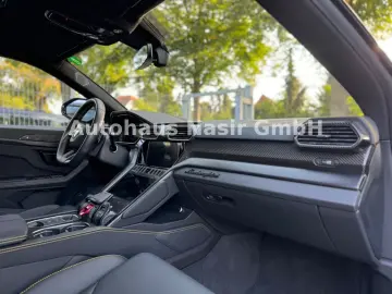 Urus S /BIG CARBON PCK/B&O/23