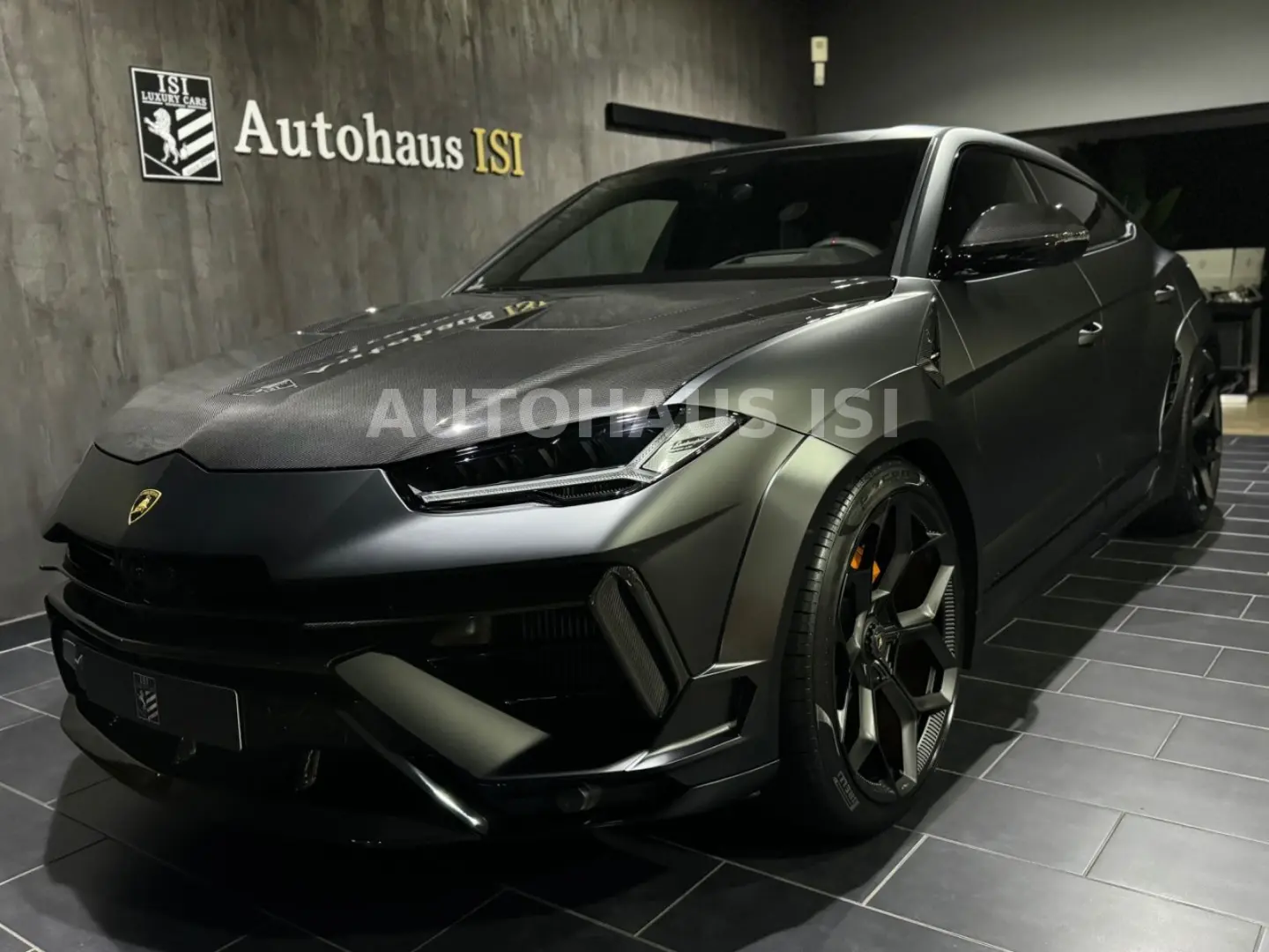 Urus S NOVITEC ESTESO WIDEBODY,NERO MATT,CARBON