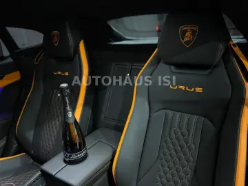 Urus S NOVITEC ESTESO WIDEBODY,NERO MATT,CARBON