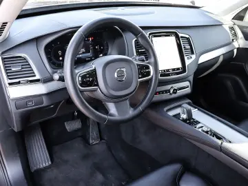 XC90 Plus Bright AWD B5 Diesel
