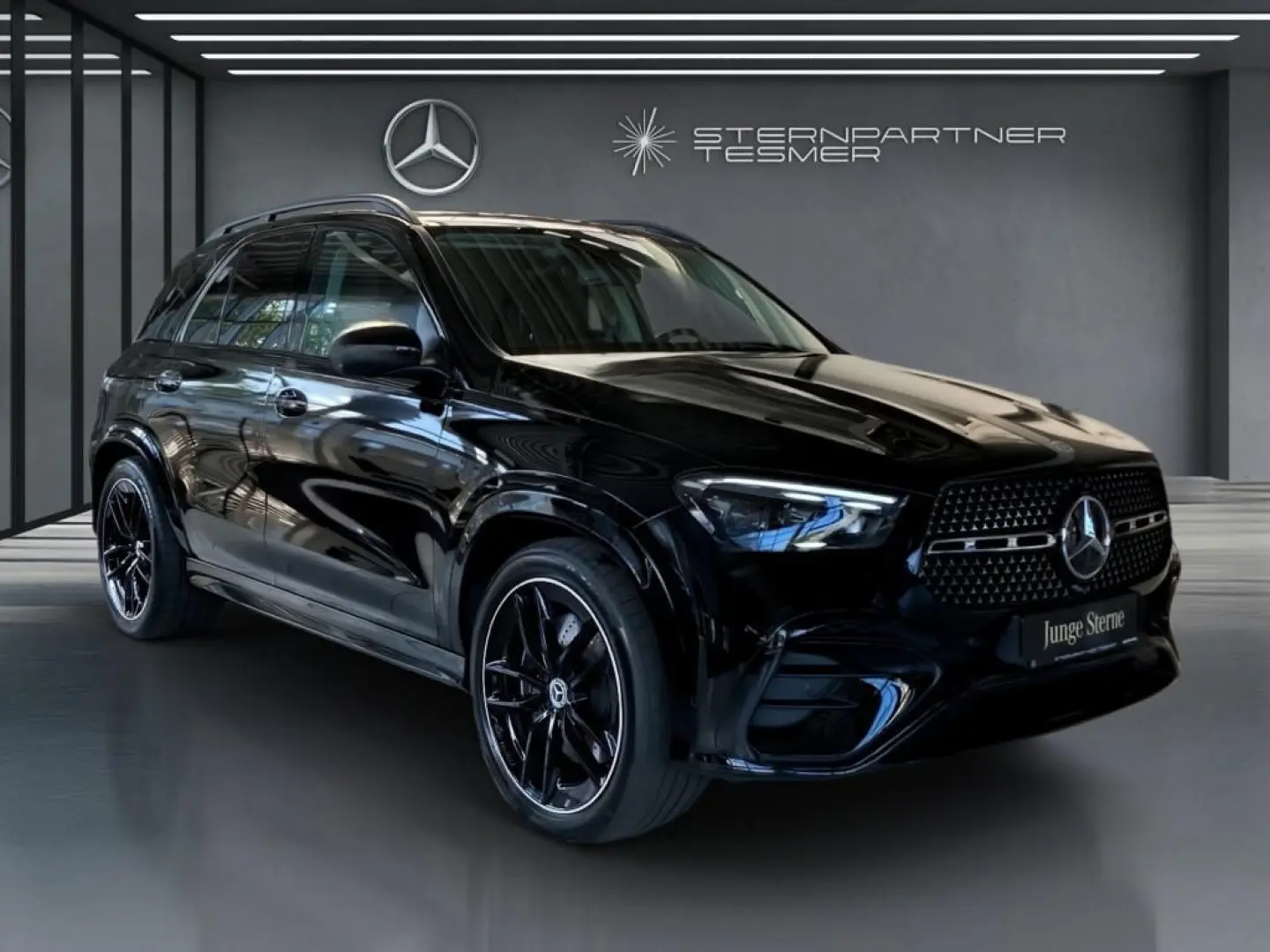 GLE 450 d 4M AMG+AHK+360°+Night+StHz+HuD+Pano