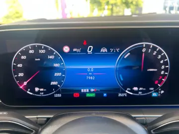 GLE 400 e 4M AMG Line/Pano-Dach/Distronic/Kamera