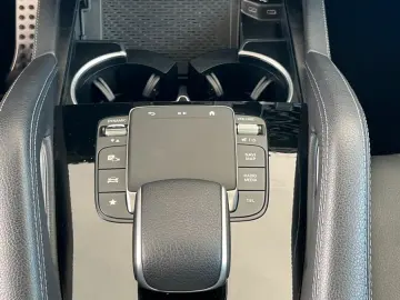 GLE 400 e 4M AMG Line/Pano-Dach/Distronic/Kamera