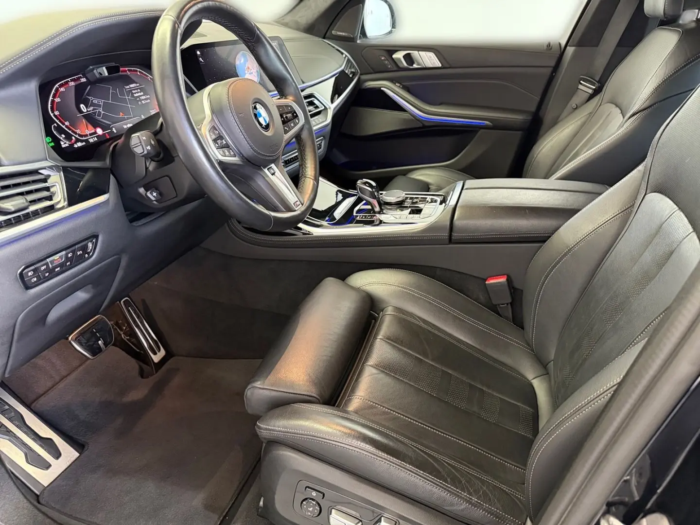 X7xDrive30d M Sport Laser ACC PanoSky 360 TV AHK