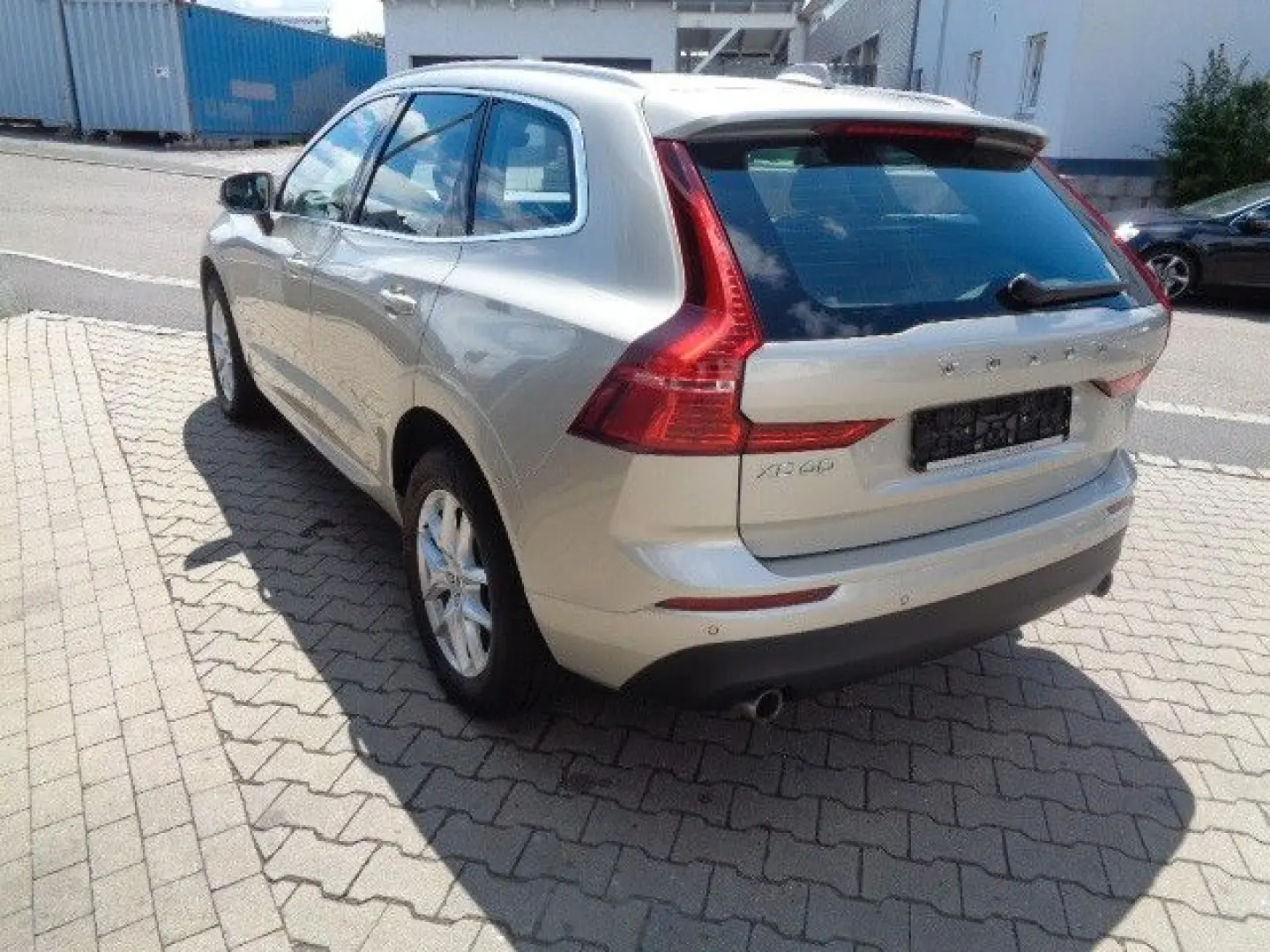 Volvo XC60 Momentum Pro AWD SD ACC BLIS HUD