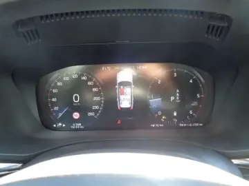 Volvo XC60 Momentum Pro AWD SD ACC BLIS HUD