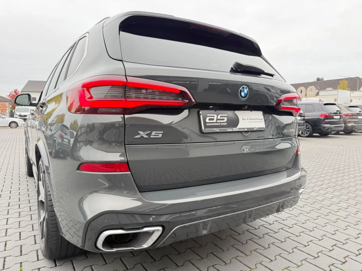 X5*45e*MSPORT/INDIVIDUAL*360°ACC*HUD*LASER*DAB*