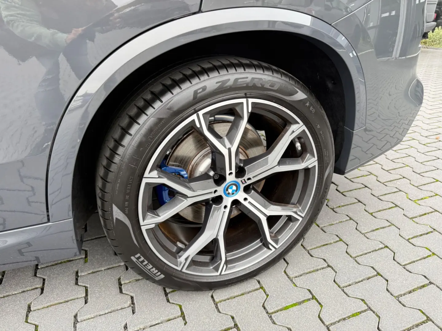 X5*45e*MSPORT/INDIVIDUAL*360°ACC*HUD*LASER*DAB*