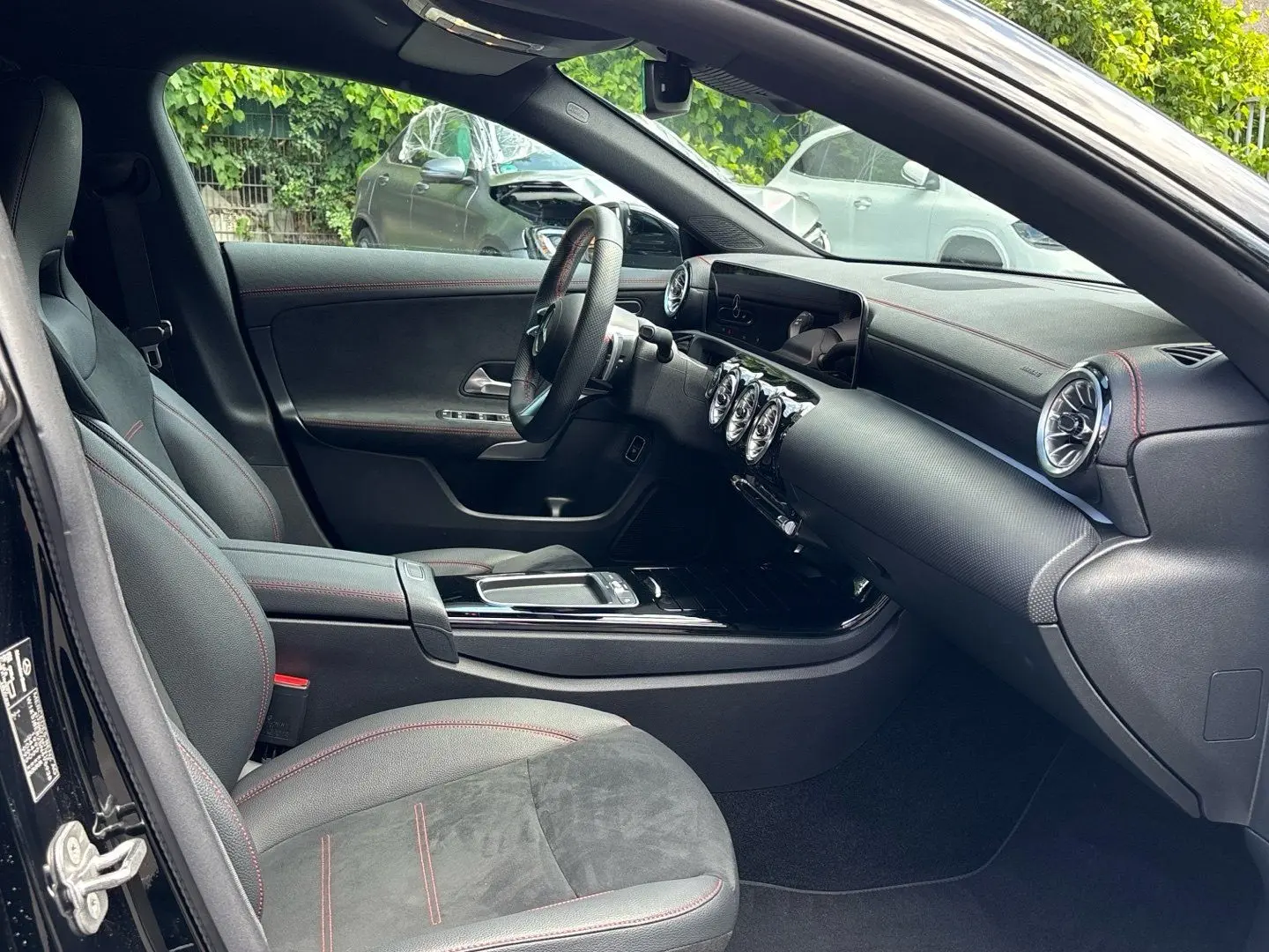 CLA 180 AMG Kamera LED Keyless Night Lenkradh.