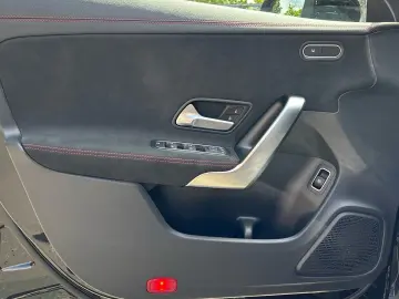 CLA 180 AMG Kamera LED Keyless Night Lenkradh.