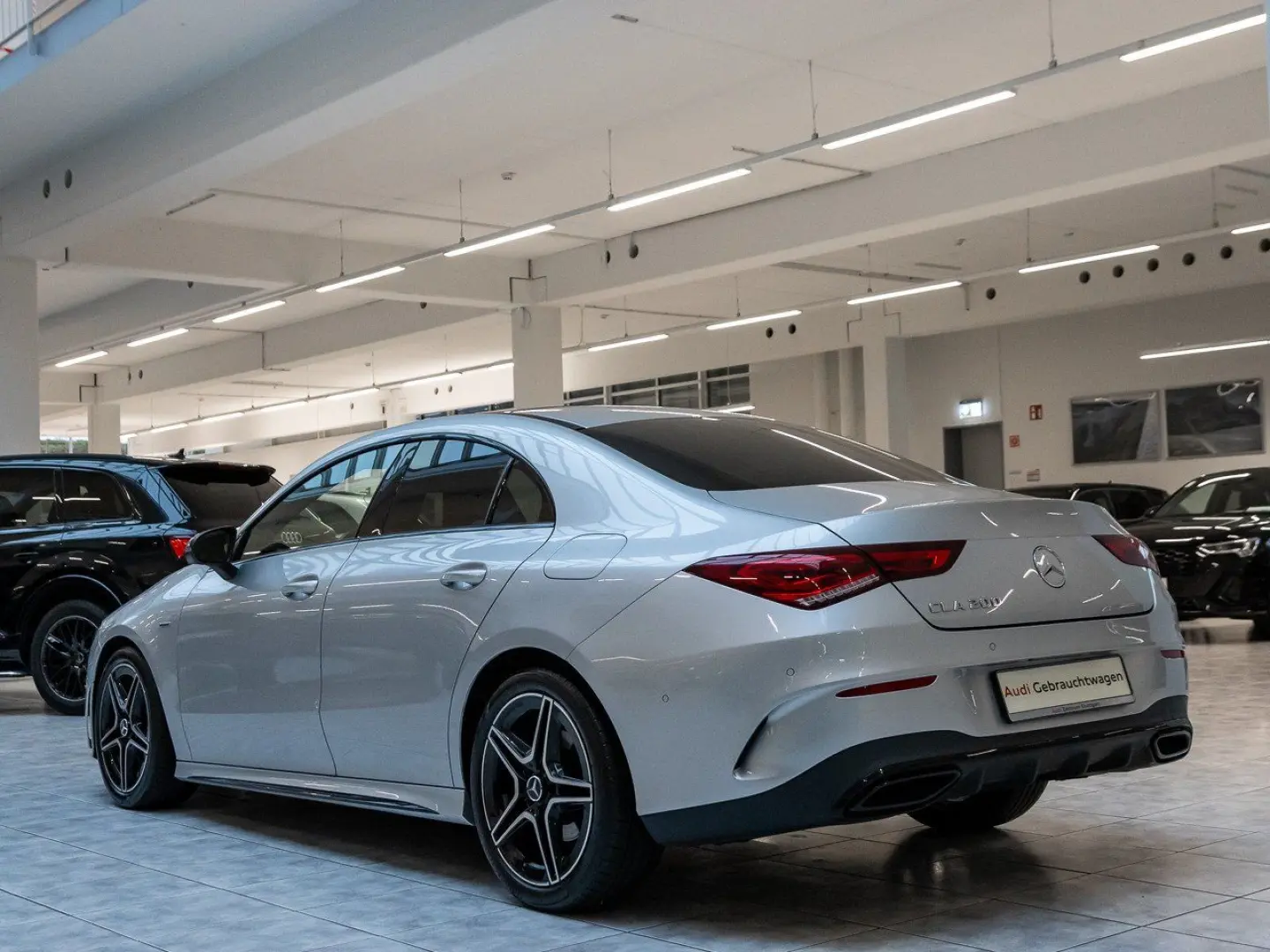 CLA 200 Edition 2020 AMG-Line LED-HP Pano Kamera