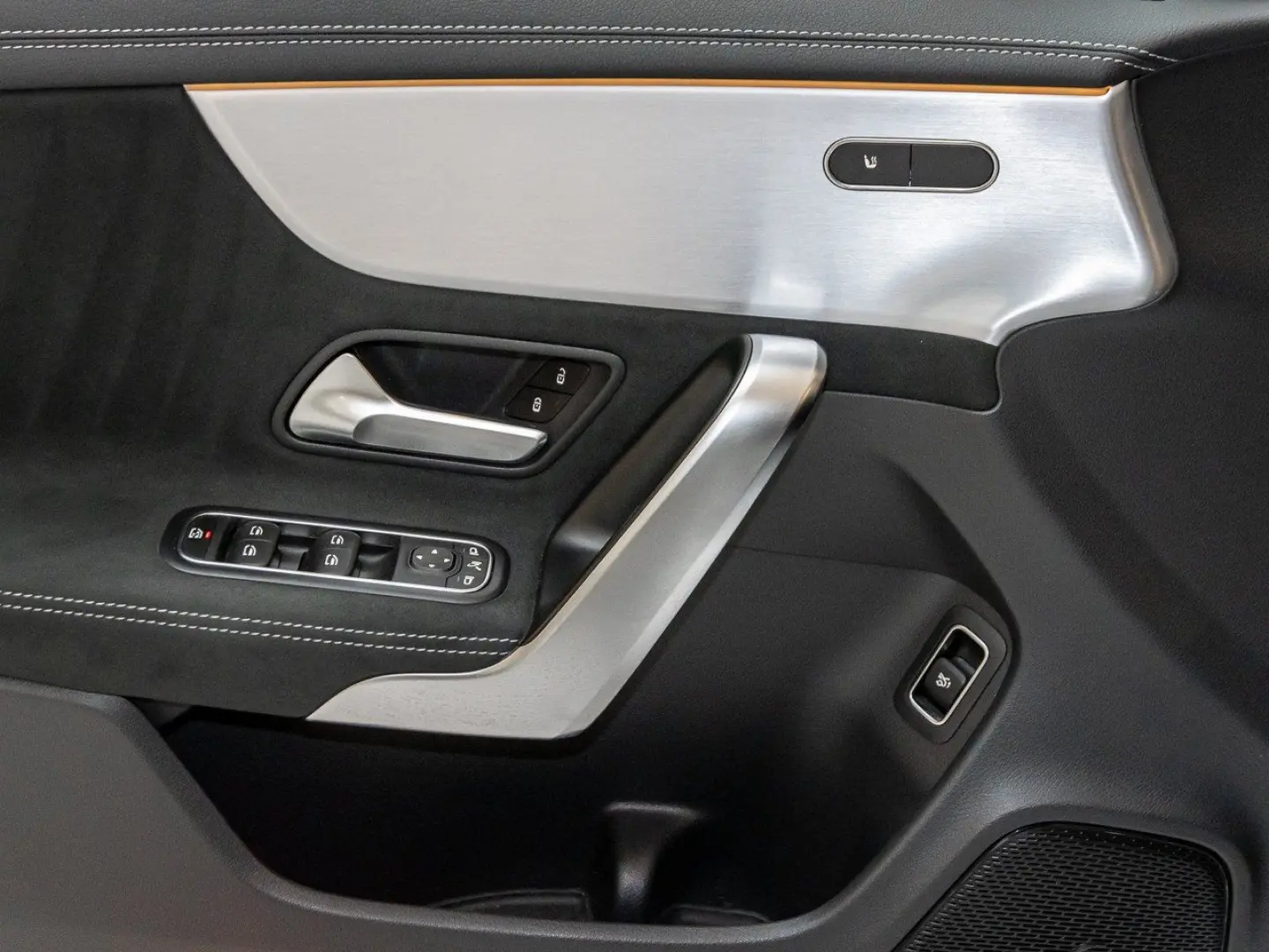 CLA 200 Edition 2020 AMG-Line LED-HP Pano Kamera
