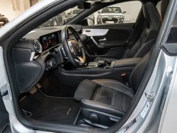 CLA 200 Edition 2020 AMG-Line LED-HP Pano Kamera