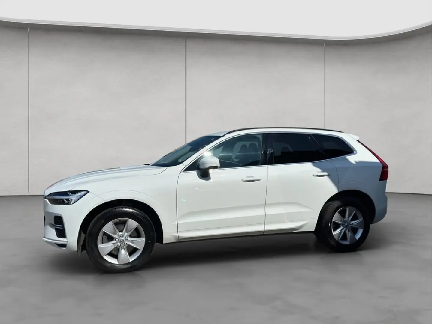 Volvo XC60 B4 AWD Momentum-Pro