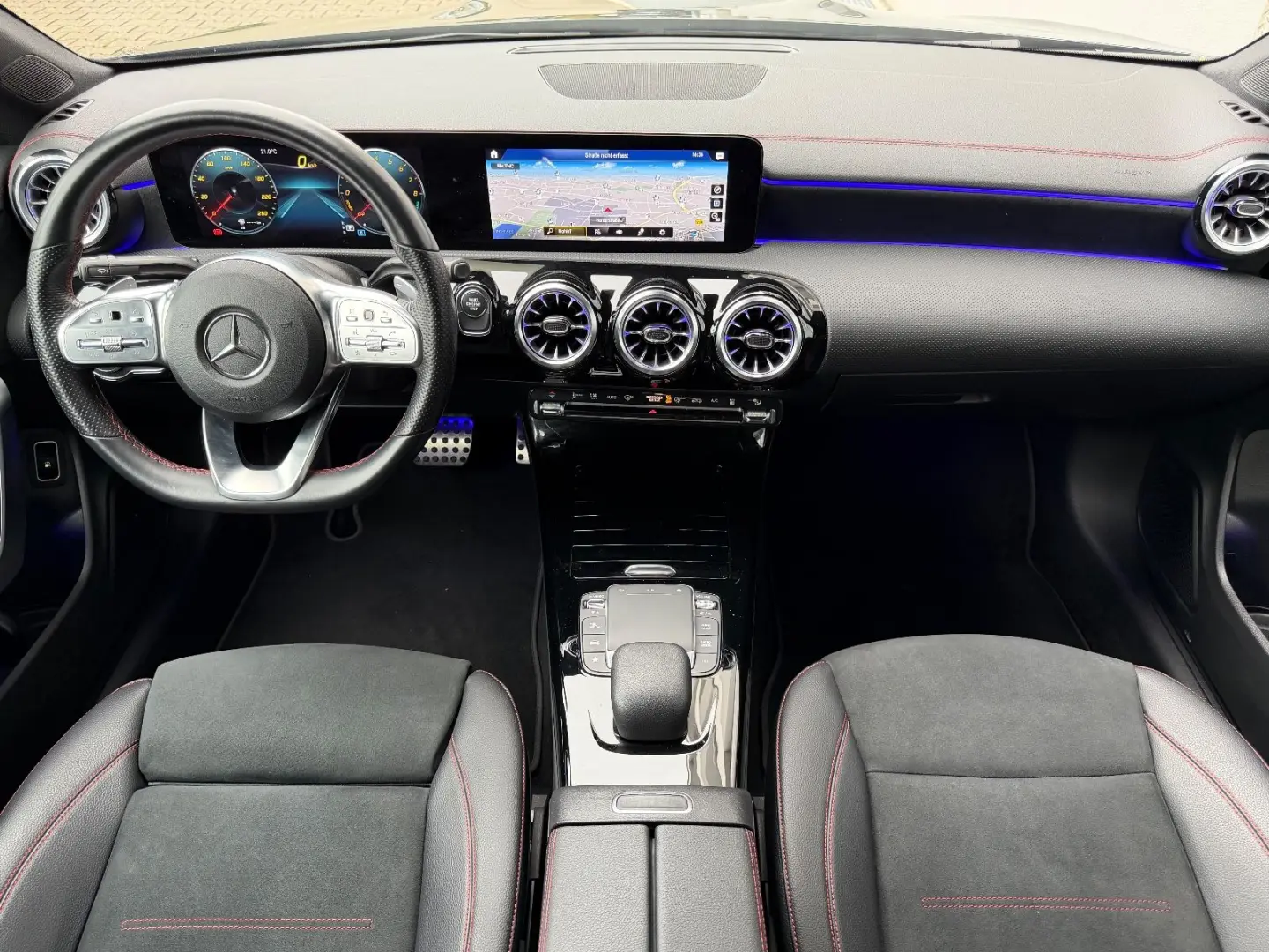CLA 250e*3x AMG*KAMERA*NIGHT PAKET*MBUX NAVI+