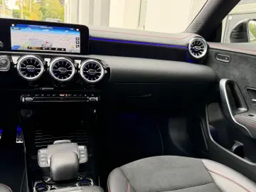 CLA 250e*3x AMG*KAMERA*NIGHT PAKET*MBUX NAVI+