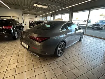 CLA 180 AMG-Line, LED,Navi, Keyless-go, PDC