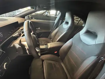 CLA 180 AMG-Line, LED,Navi, Keyless-go, PDC
