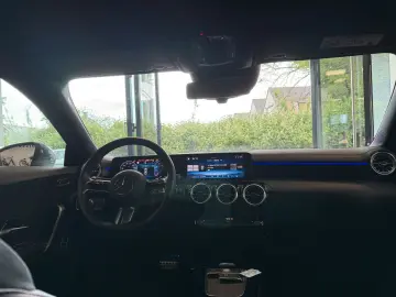 CLA 180 Coupé AMG ADVANCED+ SMARTPHONE INTE. VZA