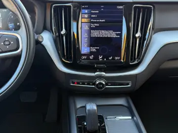 Volvo XC 60 XC60 Momentum Pro AWD