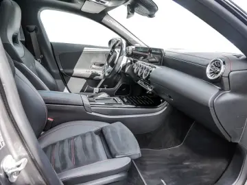 CLA 250 e Coupé , BURM AMG NIGHT SPUR PANO AHK