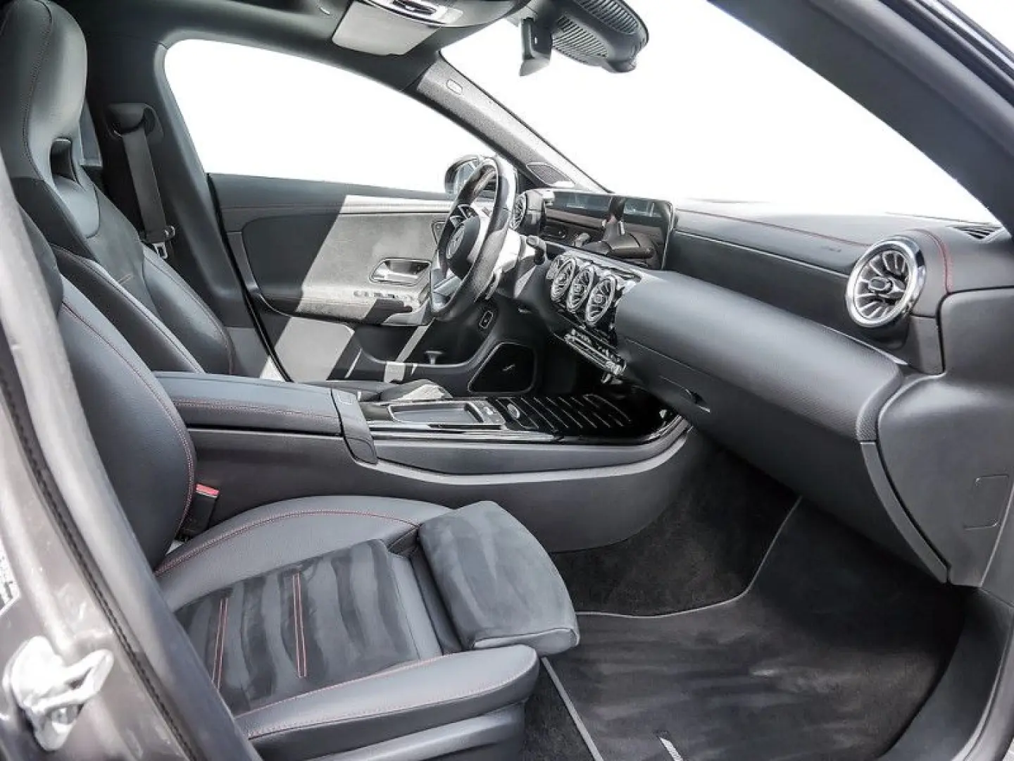 CLA 250 e Coupé , BURM AMG NIGHT SPUR PANO AHK