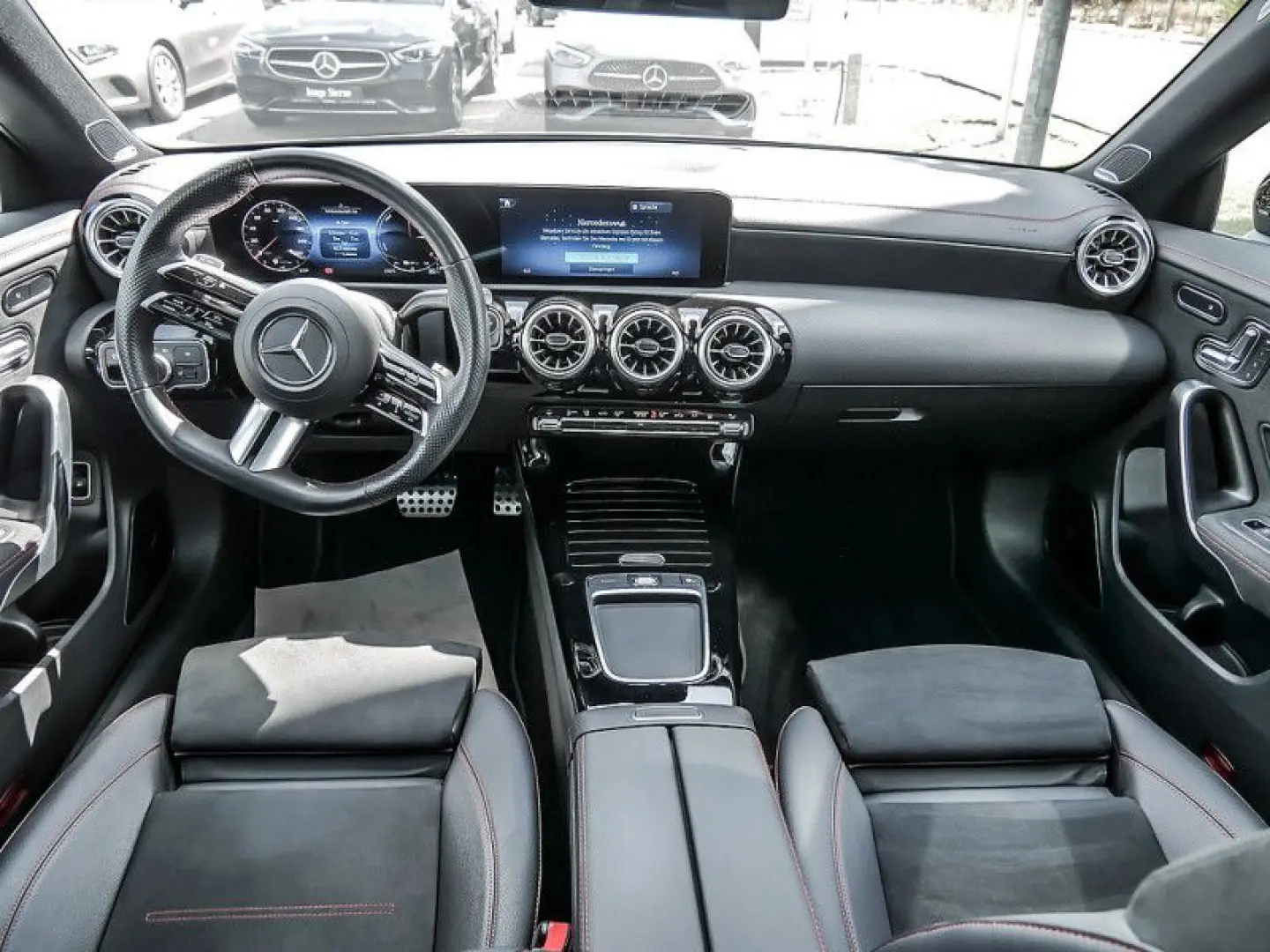 CLA 250 e Coupé , BURM AMG NIGHT SPUR PANO AHK