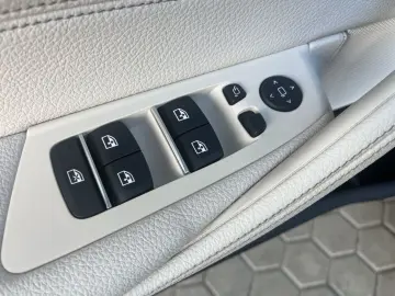 520 d Aut. Limousine/Navigation/Leder/LED