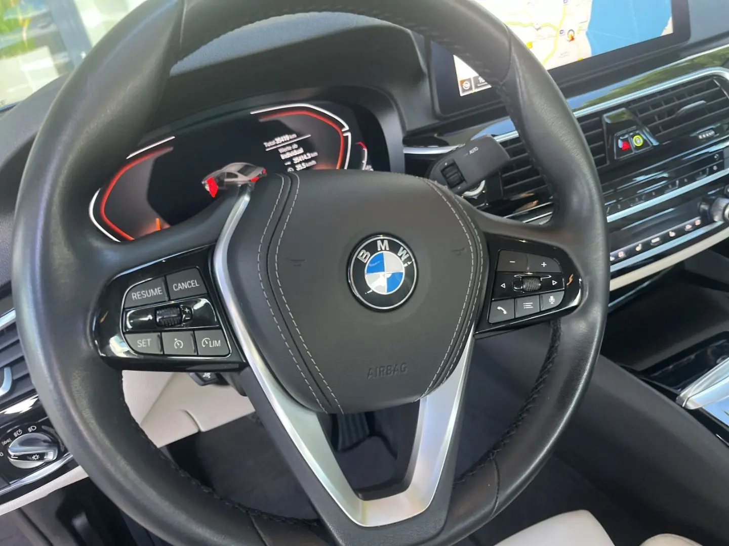 520 d Aut. Limousine/Navigation/Leder/LED