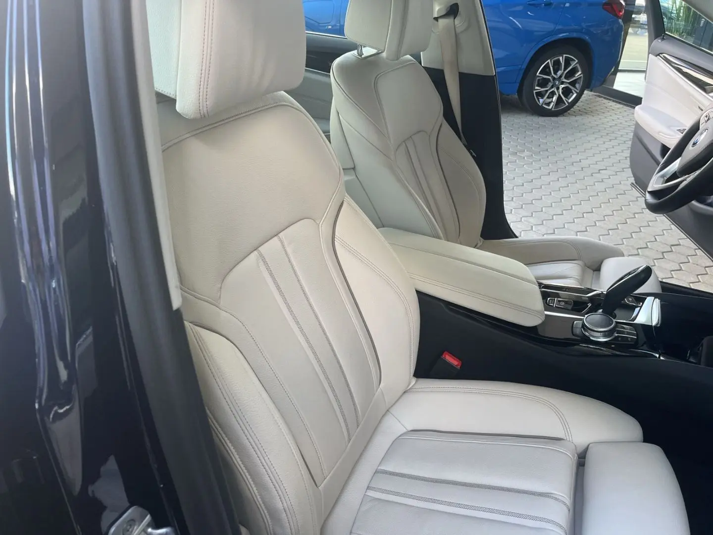 520 d Aut. Limousine/Navigation/Leder/LED