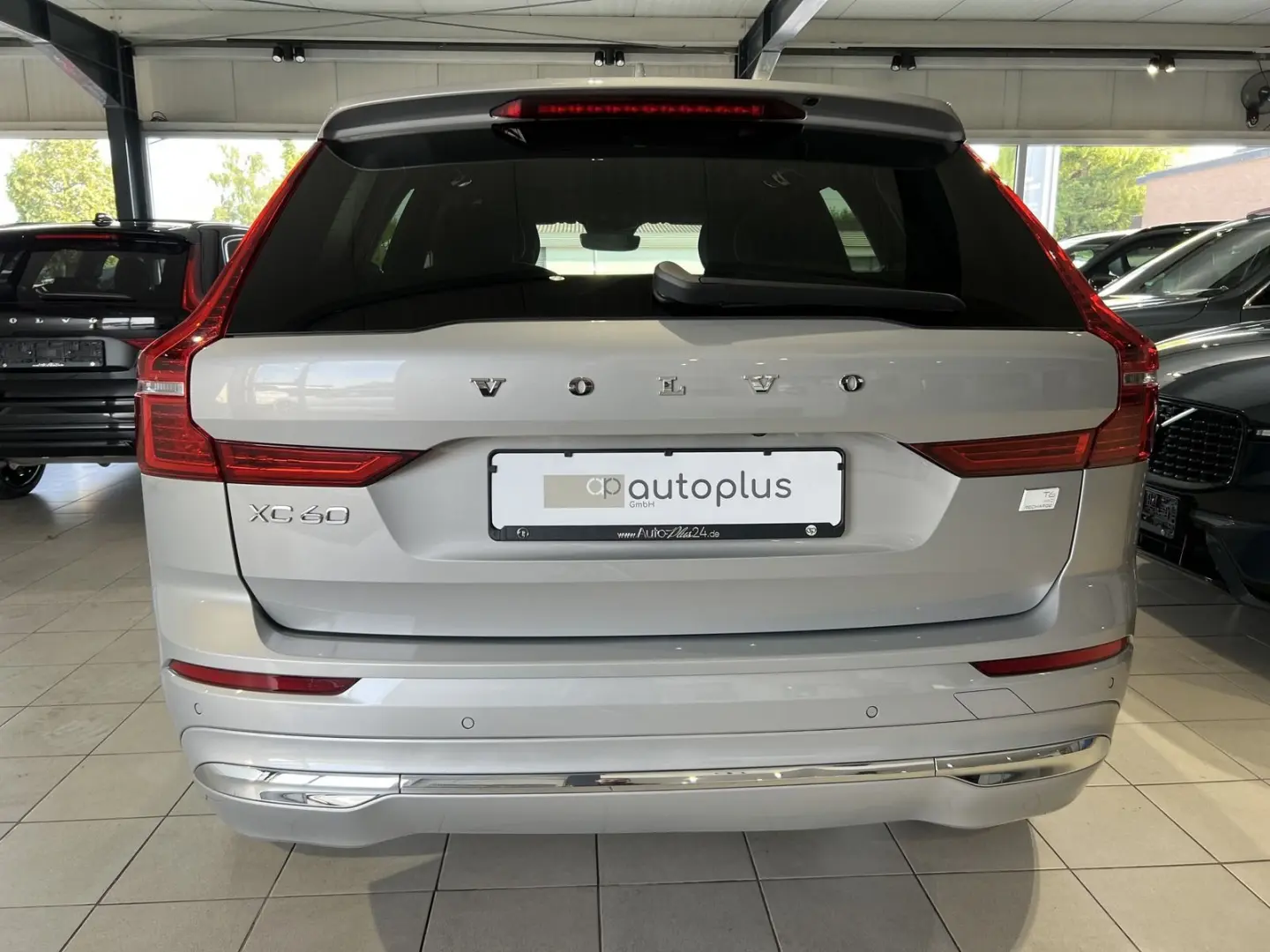 Volvo XC60 T6 Plus Bright Recharge AWD