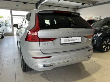 Volvo XC60 T6 Plus Bright Recharge AWD