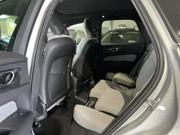 Volvo XC60 T6 Plus Bright Recharge AWD