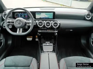 CLA 200 AMG AMBIENTE+KAMERA+KEYLESS+WINTER+18''
