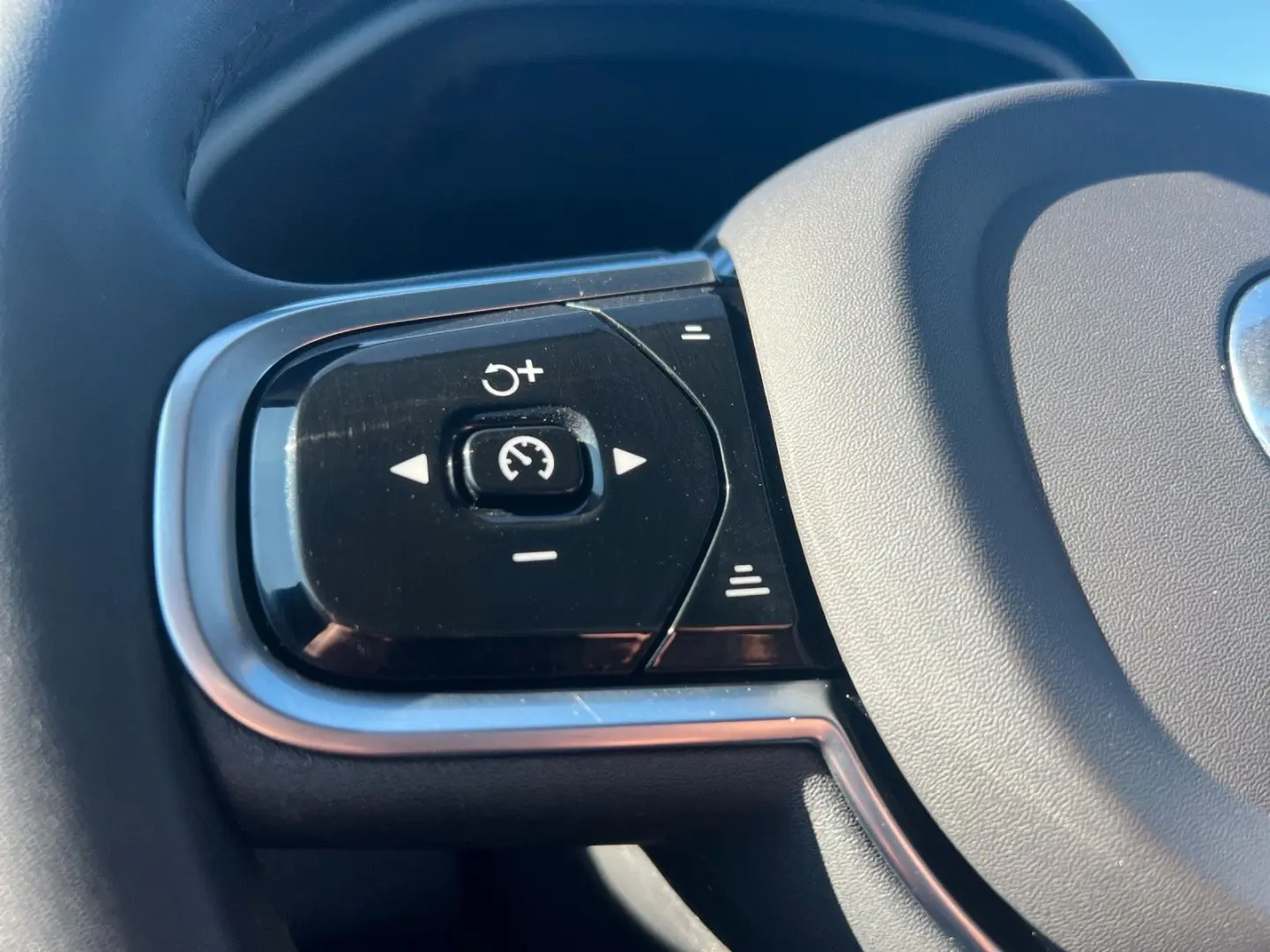 Volvo XC60 T6 AWD Inscription Recharge Plug-In Hybrid