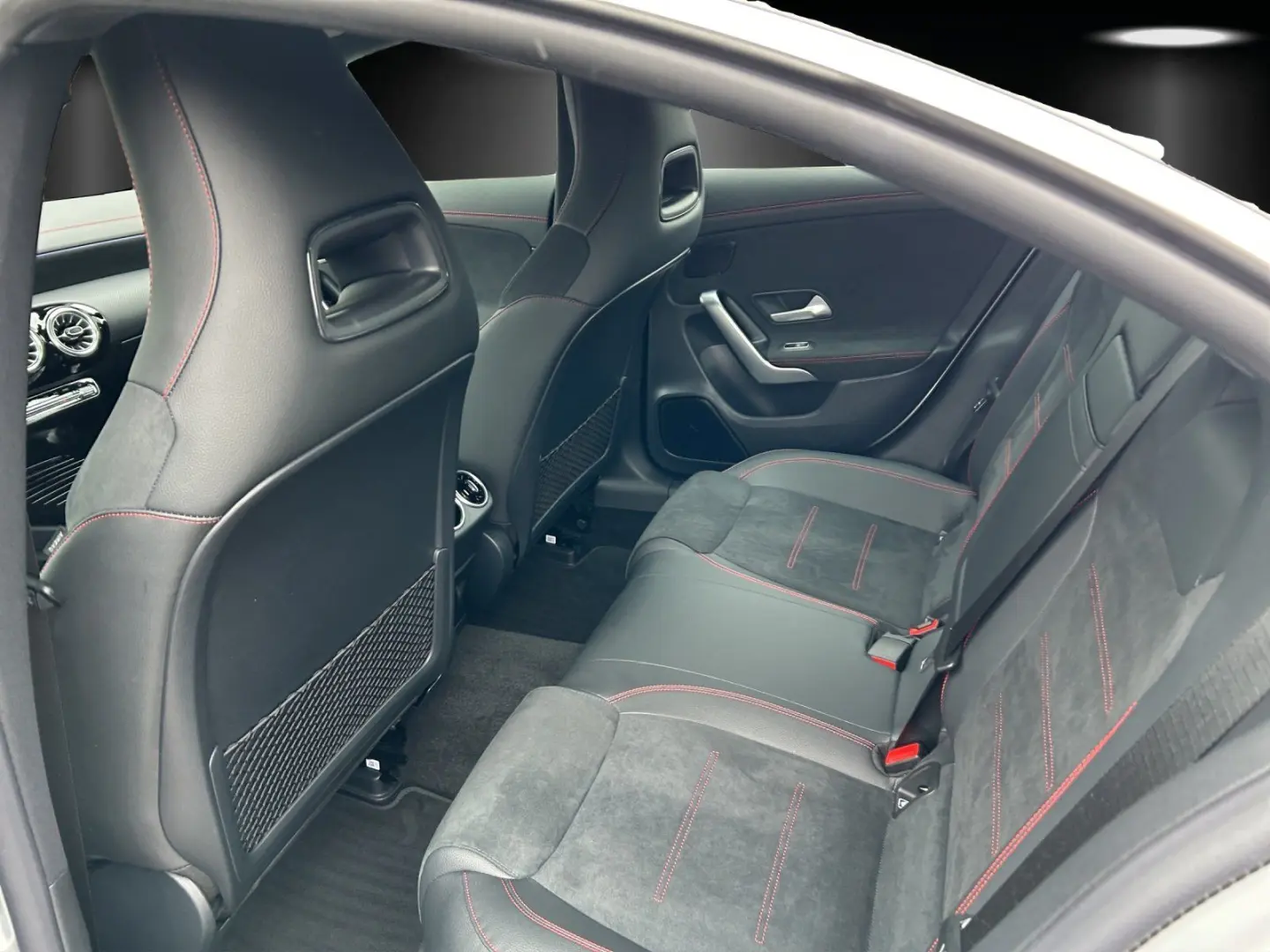 CLA 180 AMG Prem AHK Pano LED Memo KeyGo Totwink