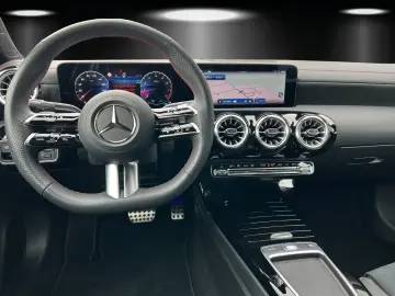 CLA 180 AMG Prem AHK Pano LED Memo KeyGo Totwink