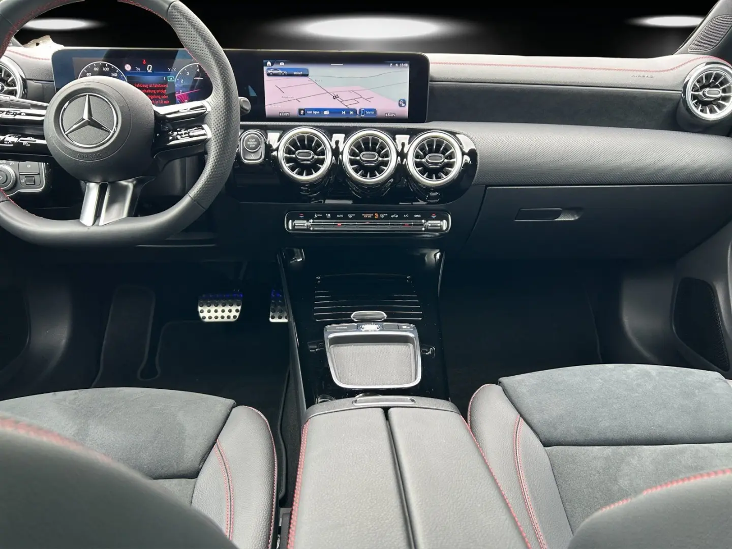 CLA 180 AMG Prem AHK Pano LED Memo KeyGo Totwink