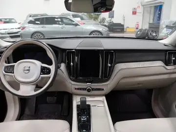 Volvo  XC60 Recharge T6 AWD PANO 18.8 kWh