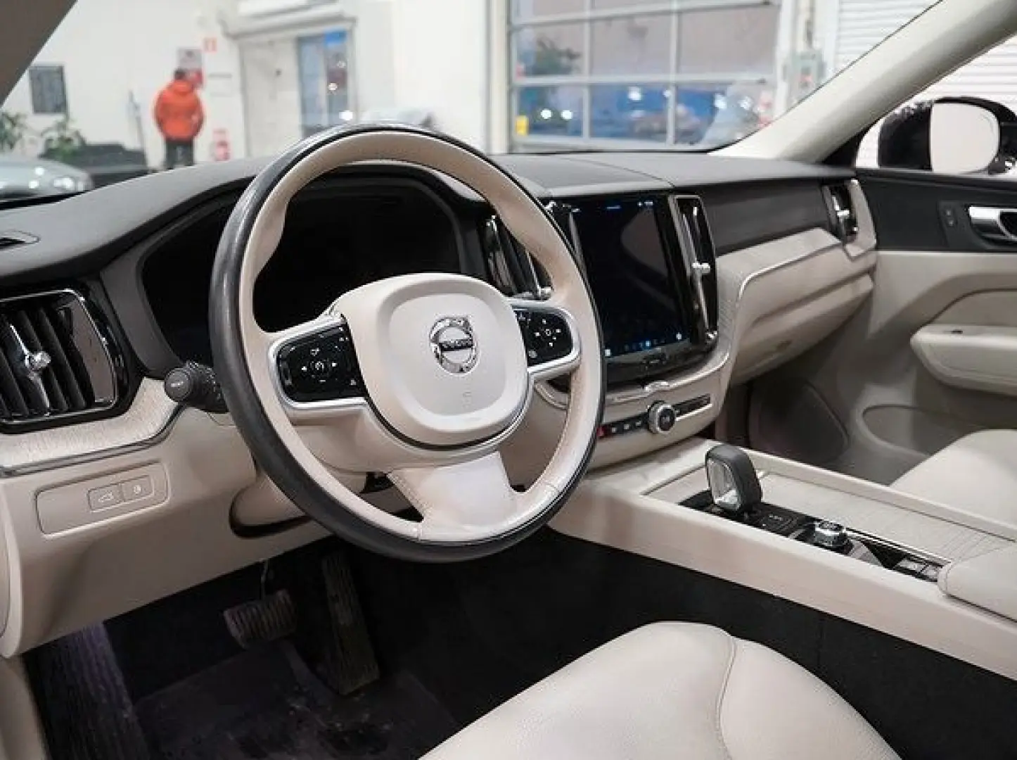 Volvo  XC60 Recharge T6 AWD PANO 18.8 kWh