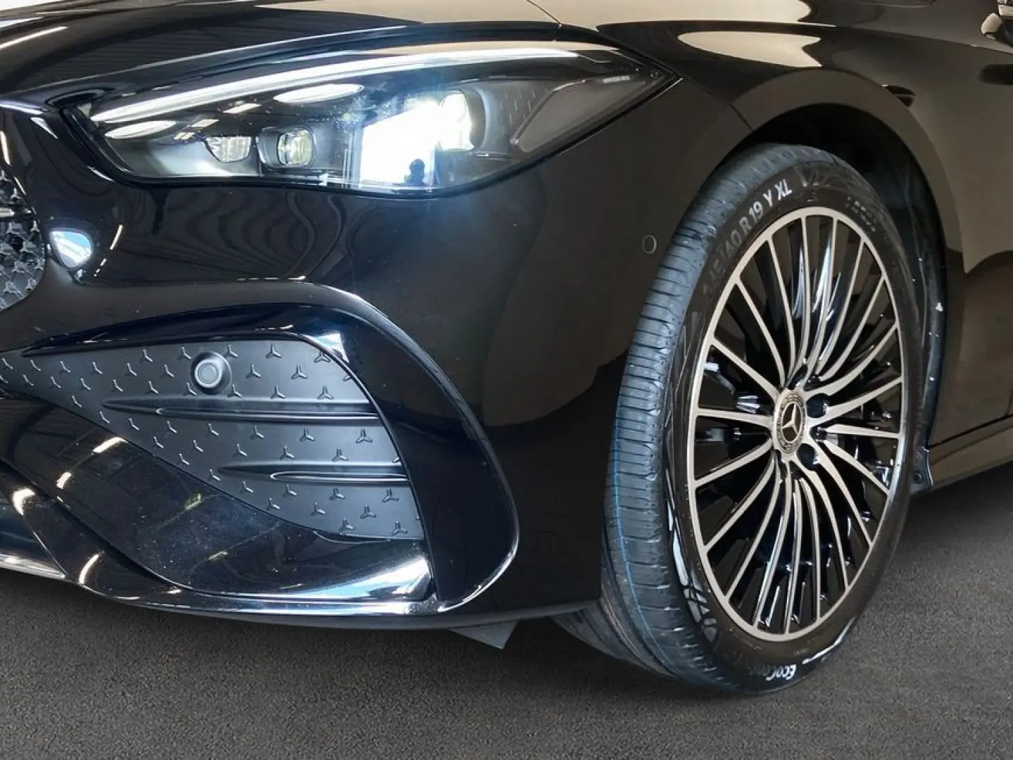 CLE 300 4M AMG/ Digital Light/ PanoDach