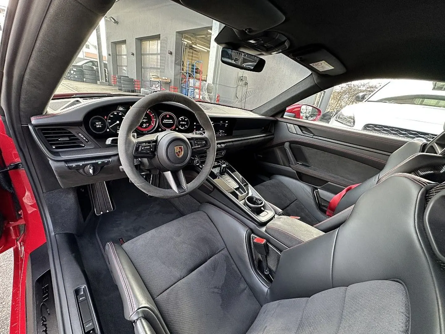 911 Carrera Coupe GTS KERAMIK! SCHALENSITZE!