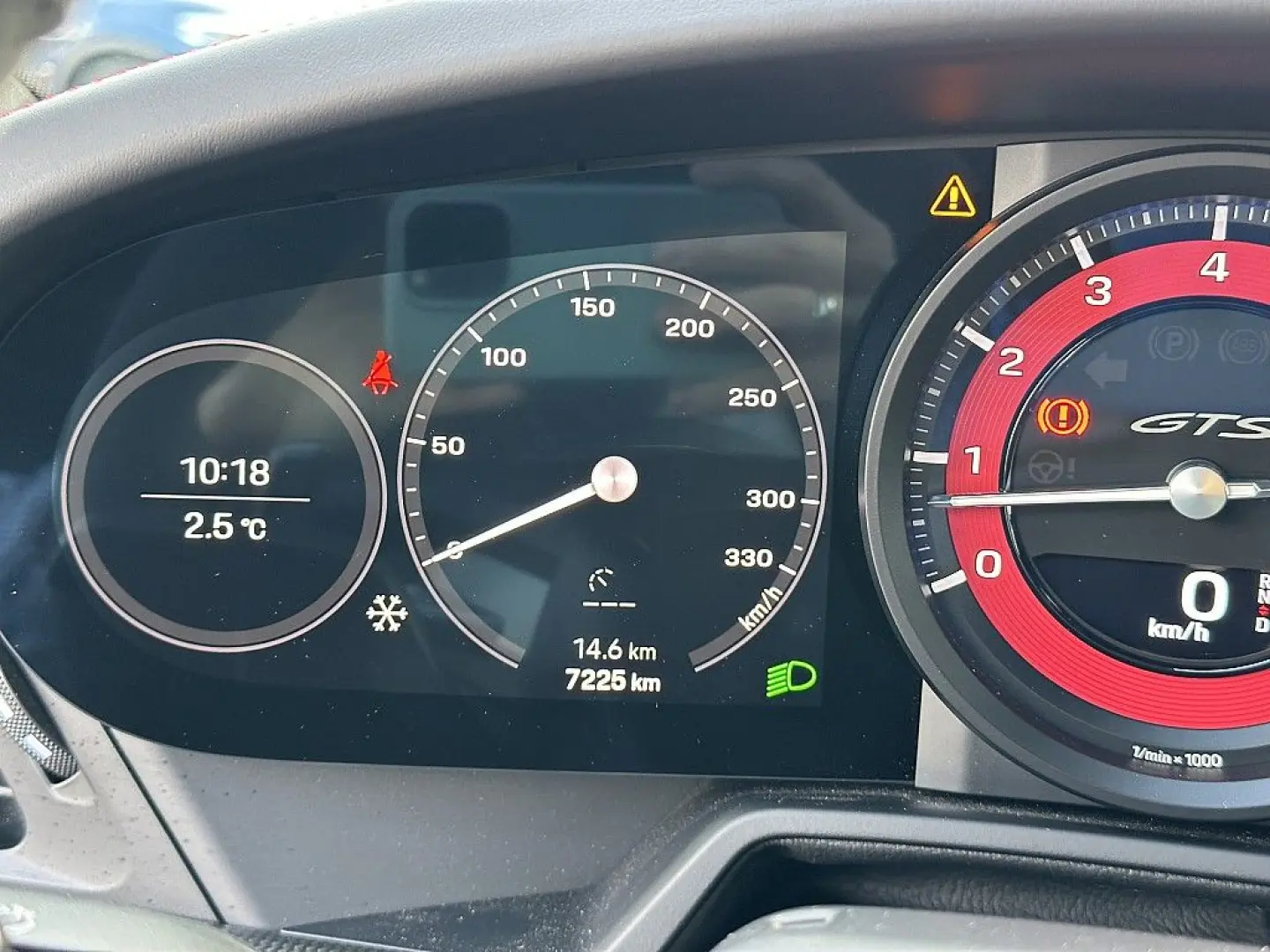 911 Carrera Coupe GTS KERAMIK! SCHALENSITZE!