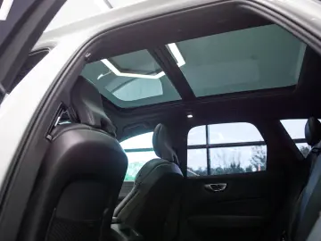 Volvo XC60 Recharge 2.0 T8 AWD
