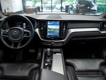 Volvo XC60 Recharge 2.0 T8 AWD