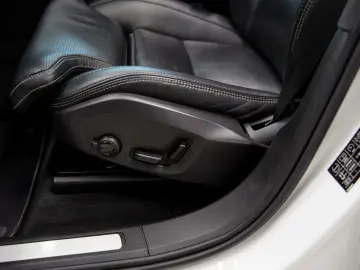 Volvo XC60 Recharge 2.0 T8 AWD