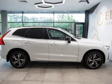 Volvo XC60 Recharge 2.0 T8 AWD