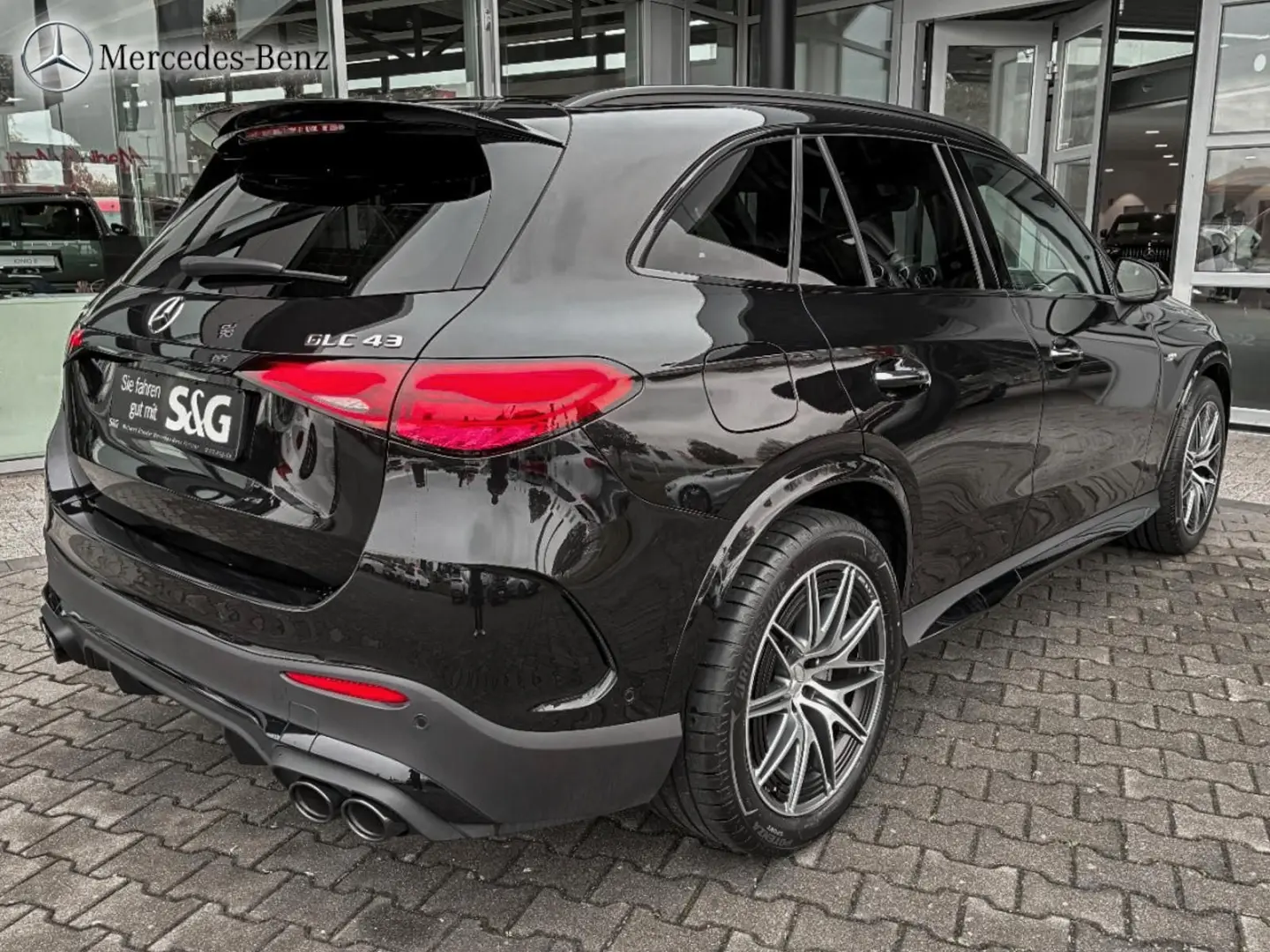 GLC 43 AMG 4M 360°+MBUX+Pano+AHK+HUD+Keyless-GO