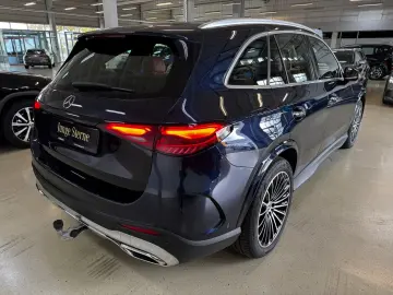 GLC 300 e 4M AMG Pano Distr Airm 360 Cam AHK 20 