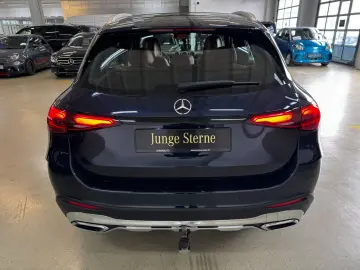 GLC 300 e 4M AMG Pano Distr Airm 360 Cam AHK 20 